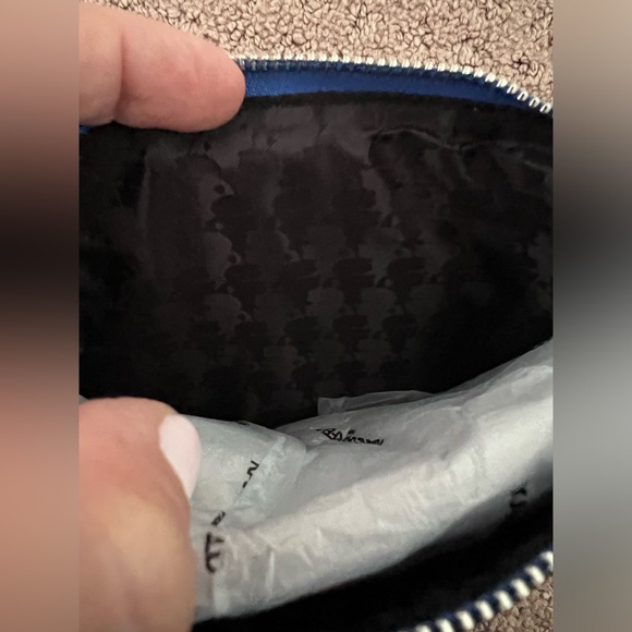 New tags NWT Karl Lagerfeld Paris Maybelle SLG Zip Wallet Wristlet Strap Gift - Picture 11 of 12